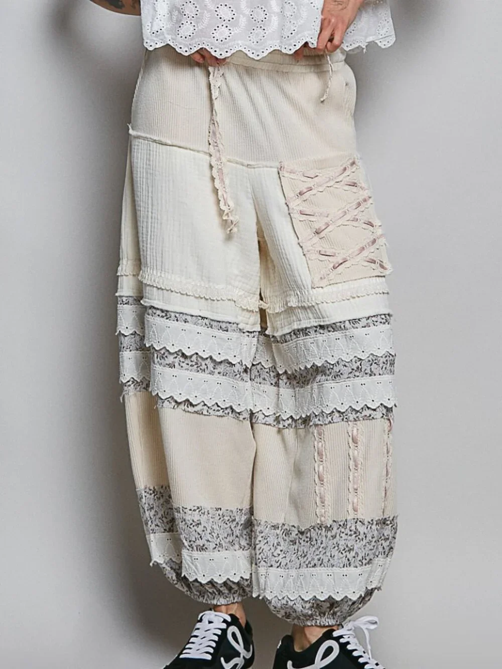 POL HIGH RISE JOGGER-CREAM - Picture 1 of 2
